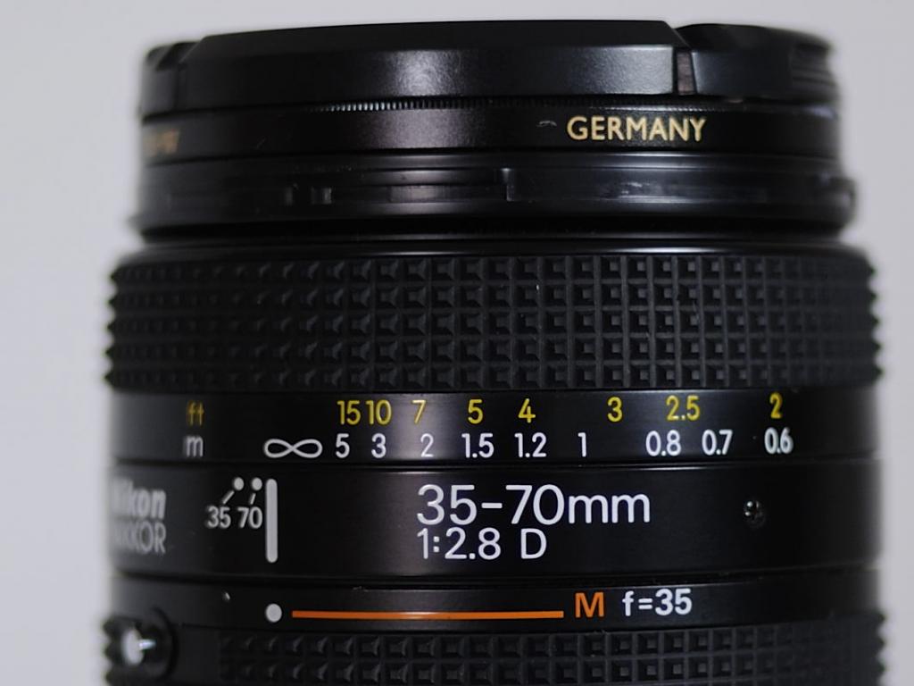 Voigtländer Ultron SLII 40/2.0 @2.0, 100% Crop