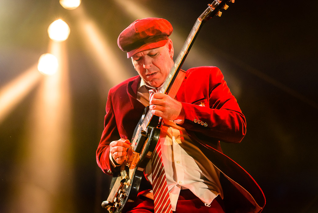 Volker „Vangus“ Voigt, Gitarrist Dirty Deeds '79 in den Rheinauen, Bonn am 02.05.2014