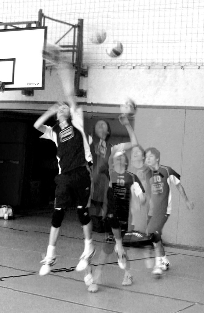 Volley 2