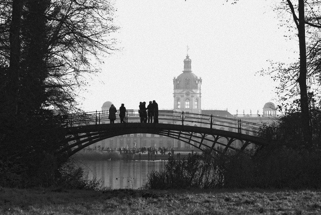 Vom Park auf dasSchloss 0016 111113 1 SW 1024x686 90