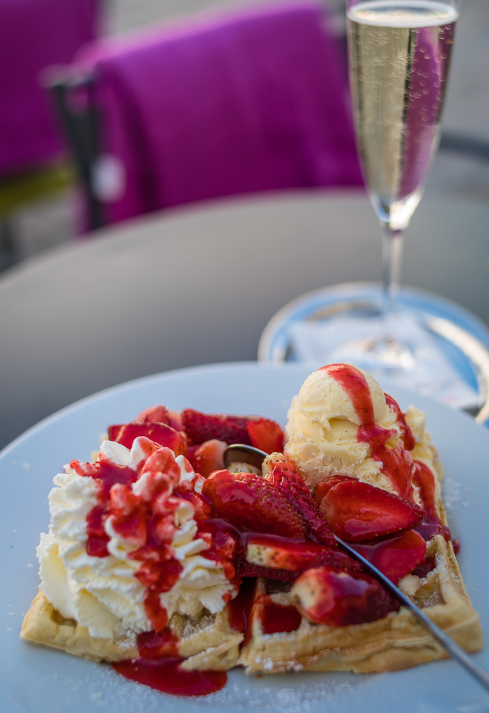 Waffeln Eisdiele Ostern
