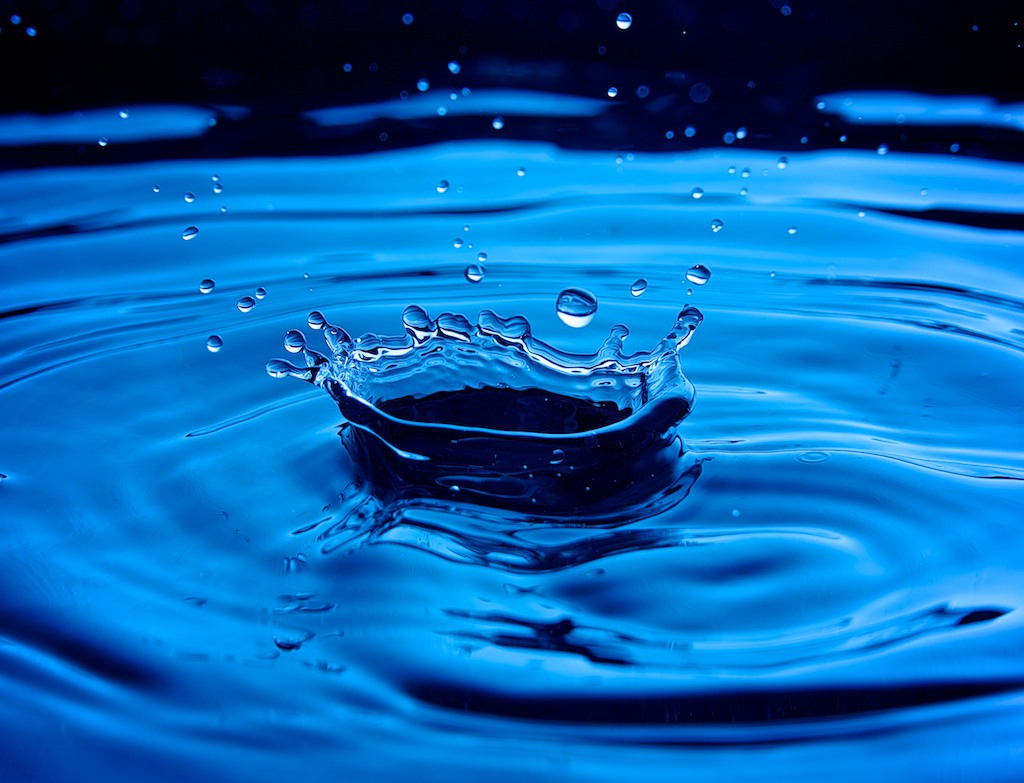 Wassertropfen 001