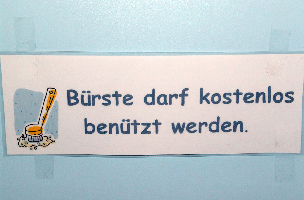 WC-Inschrift Seilbahnstation Zugspitzarena