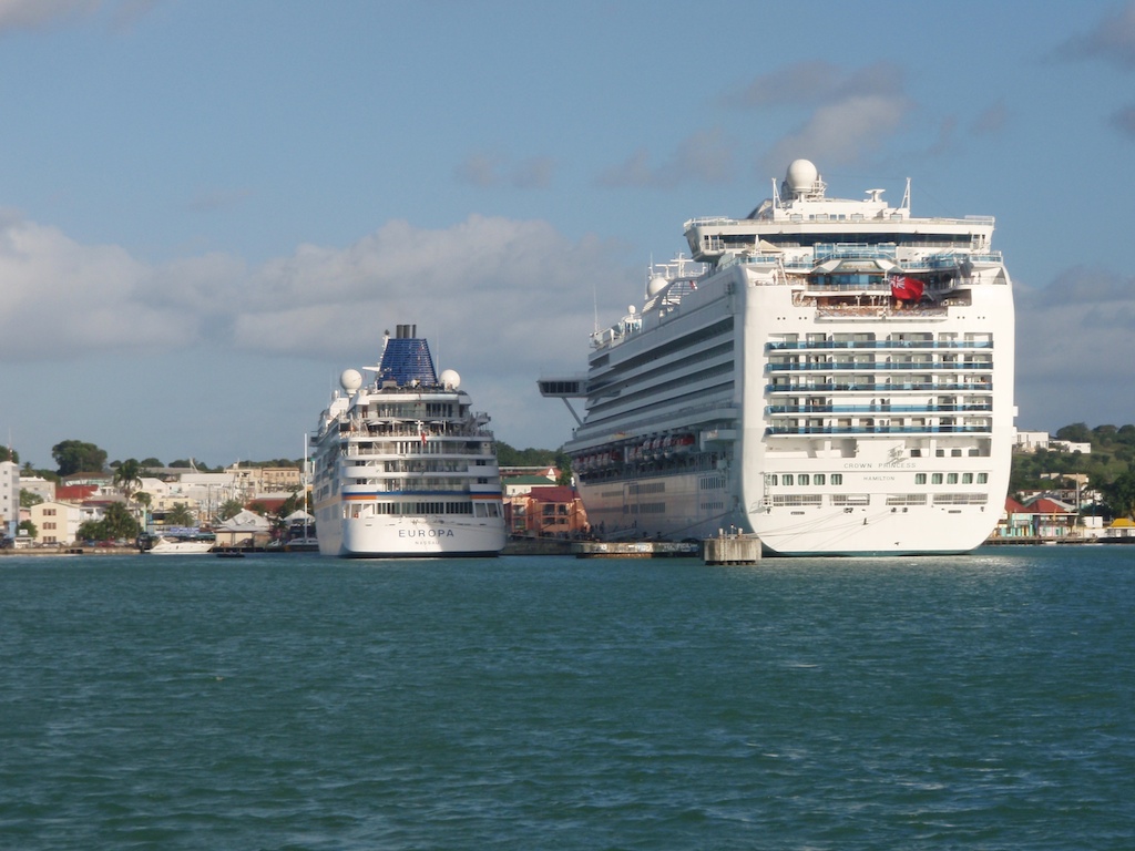 Wer immer glaubte die "Europa" sein groß... hier ist "mein" Schiff