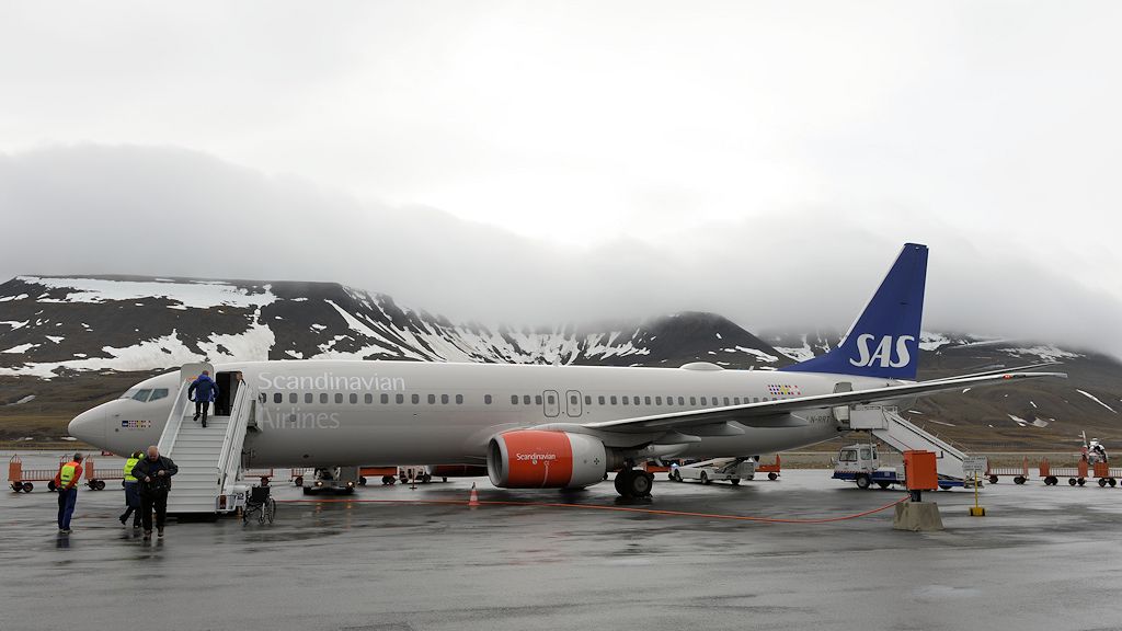 Willkommen auf Svalbard
B737 der SAS
5334