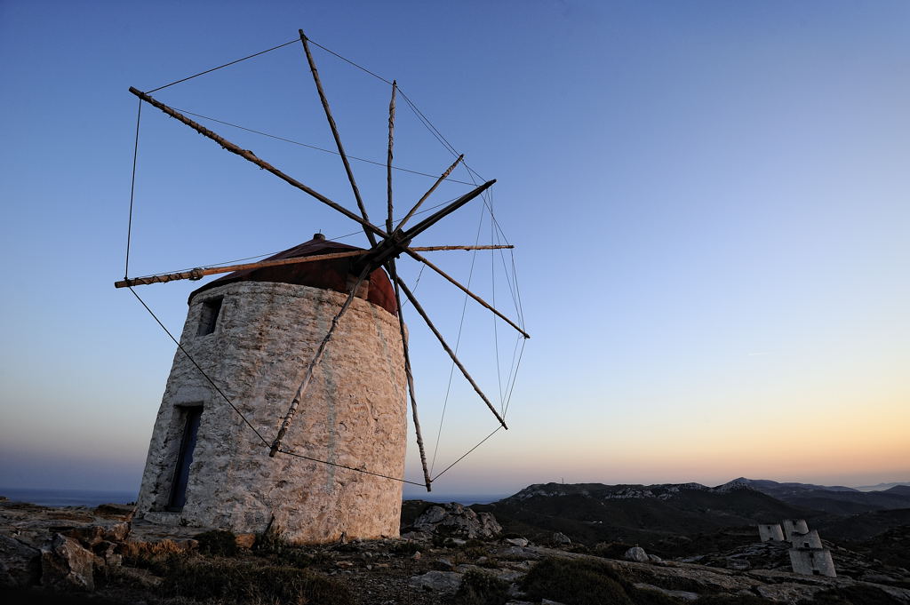 Windmühlen über der Chóra von Amorgós