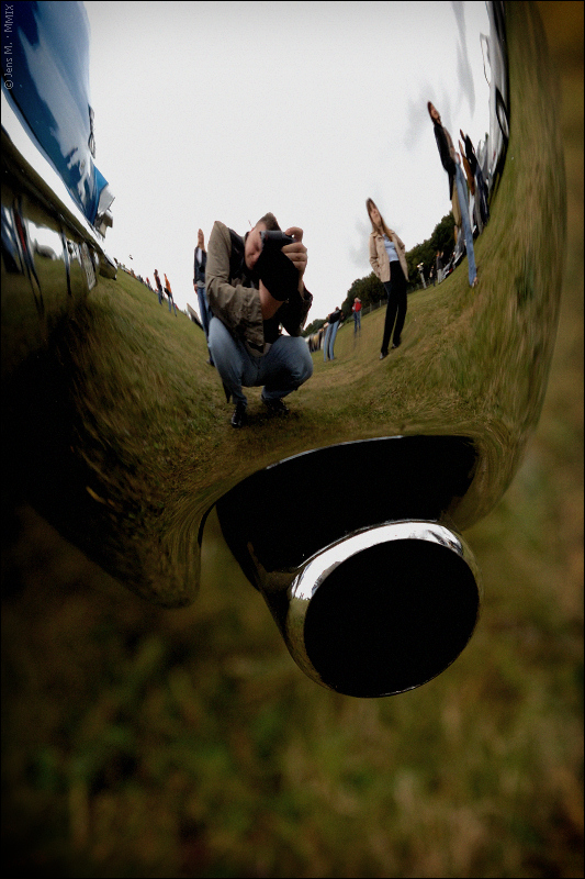 Wing and Wheels 2009 09 12 D2X 4089 1b

· http://www.nikon-fotografie.de/vbulletin/showpost.php?p=1134343&postcount=558