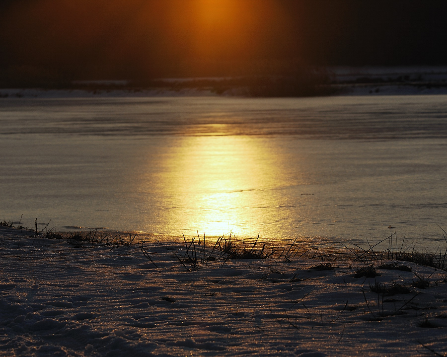 Wintersonne untergehend