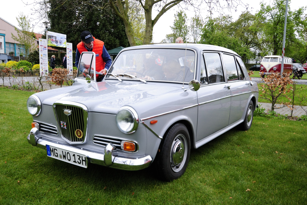 Wolseley MK II