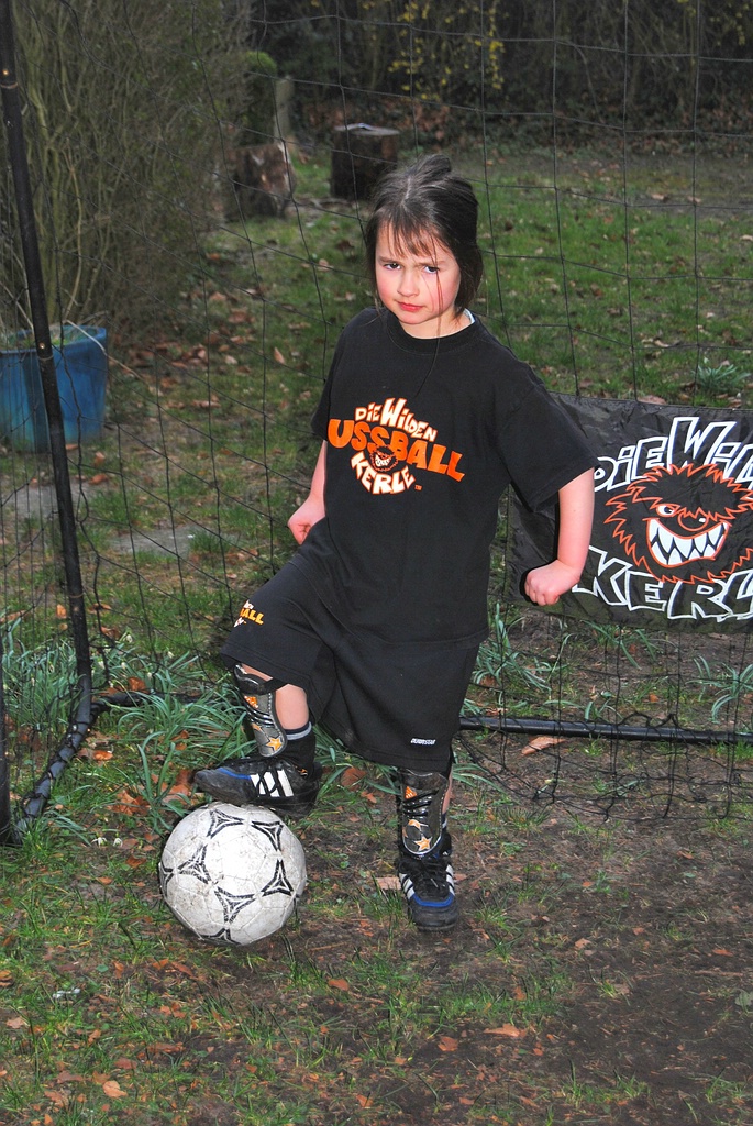 xLotti Fußball 005x
