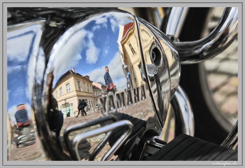 Yamaha Spiegelung