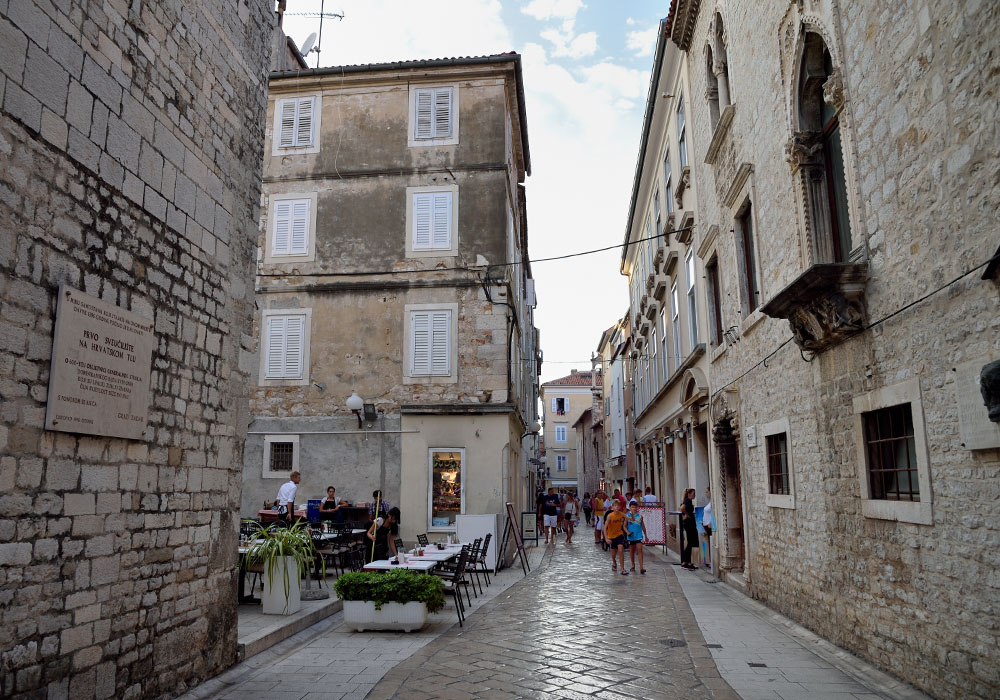 Zadar, Gasse