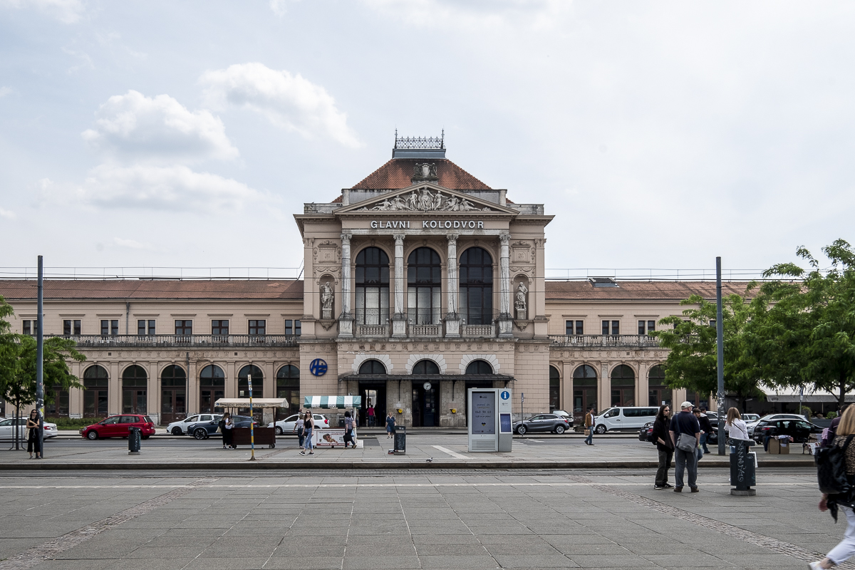 Zagreb Bahnhof.jpg
