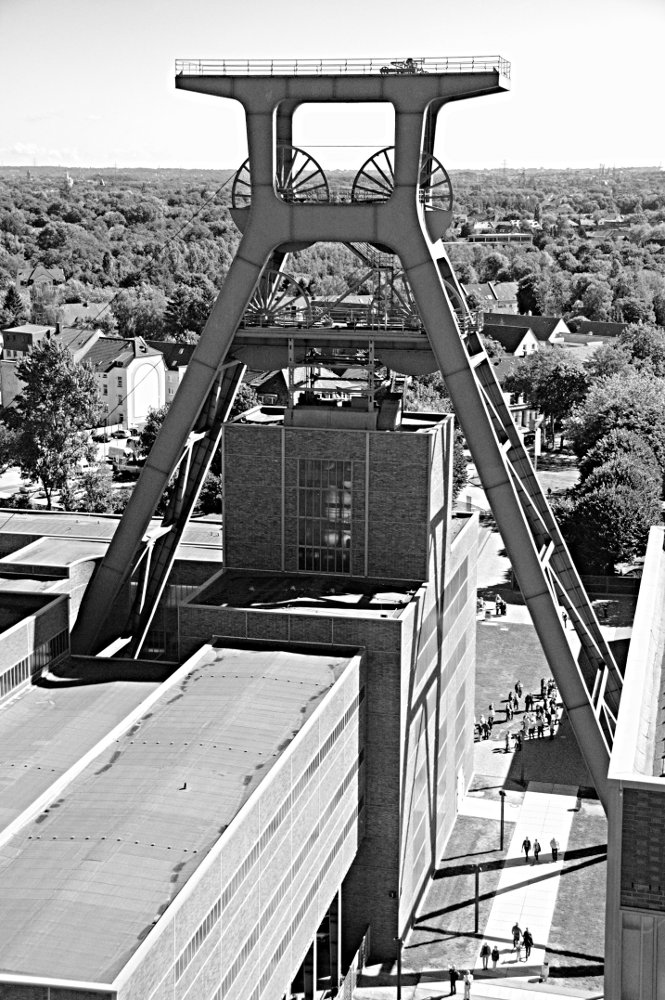 Zeche Zollverein Sep 2010 05.09.2010 12 06 26 sw01 klein