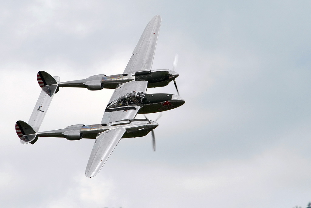 Zeigt her eure Flieger
Lockheed P-38 Lightning - entmilitarisiert