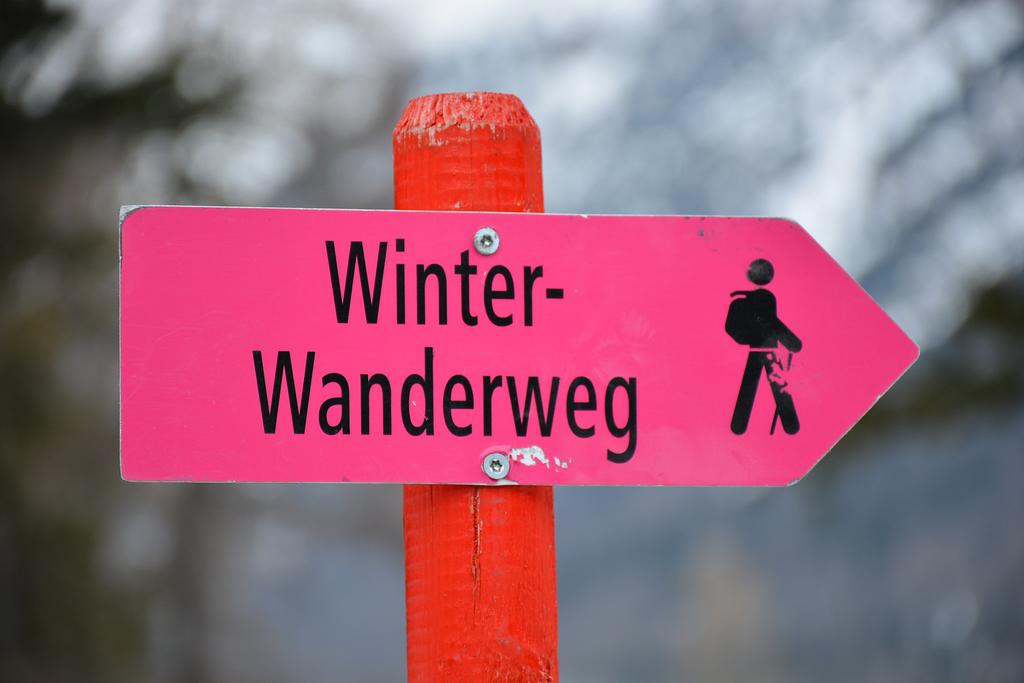Winterwanderweg.jpg
