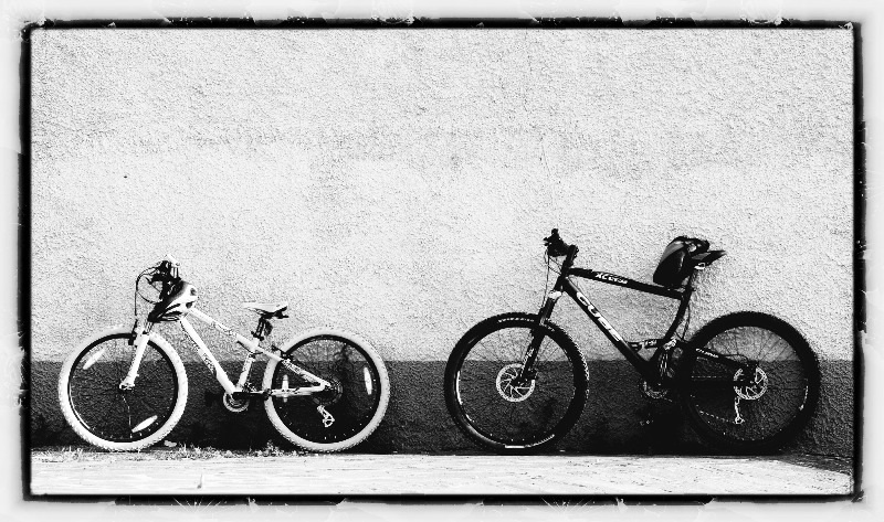 BlackAndWhite.jpg