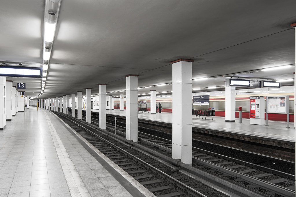 D71_6156_small.jpg