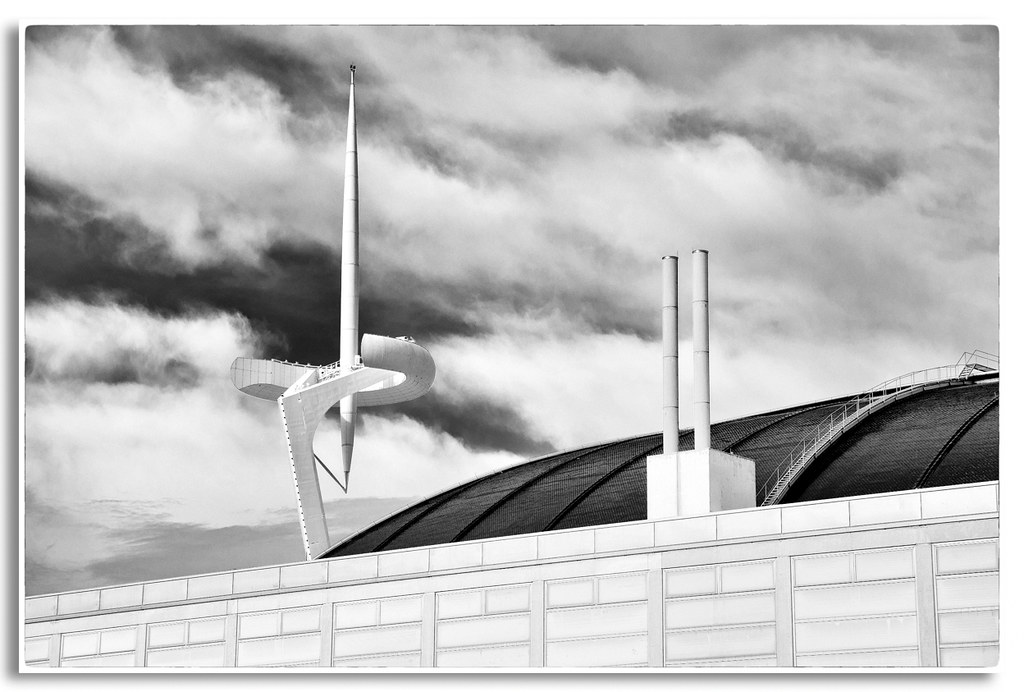 12011551006_78fd7d51aa_b.jpg