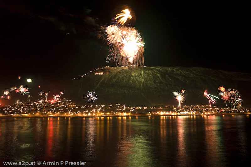 Feuerwerk_Komposit_1.jpg