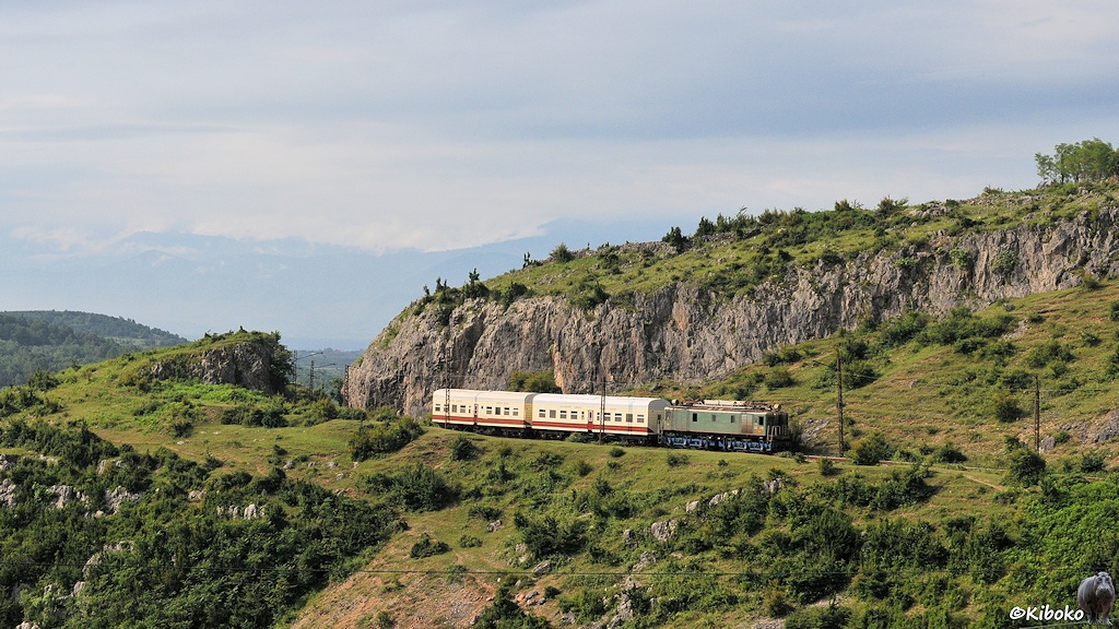 http://foto-kiboko.de/reise/georgien2011/bilder/8/s827_bKutaisi_WL22-1483_9779.jpg