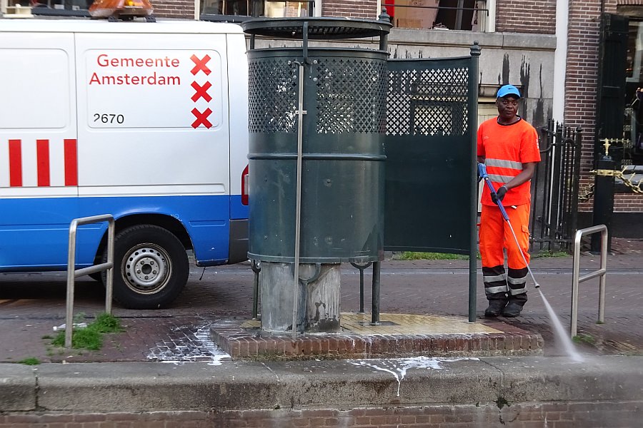 amsterdam16_30.jpg