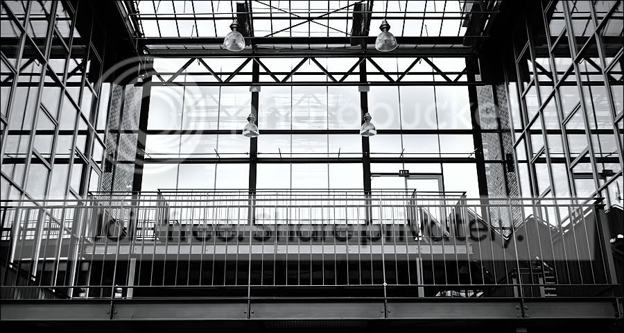 comp_jahrhunderthalle1rahmen.jpg