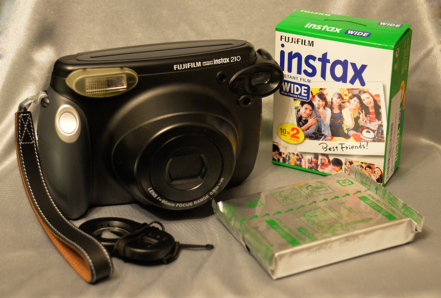 instax210.jpg