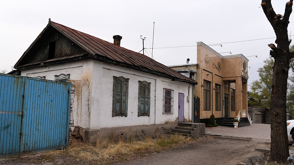 s278_Bishkek_Haus_1333.jpg