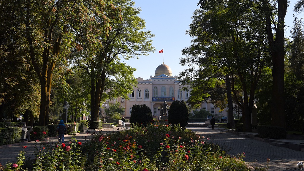 s182_Bishkek_Park_1046.jpg