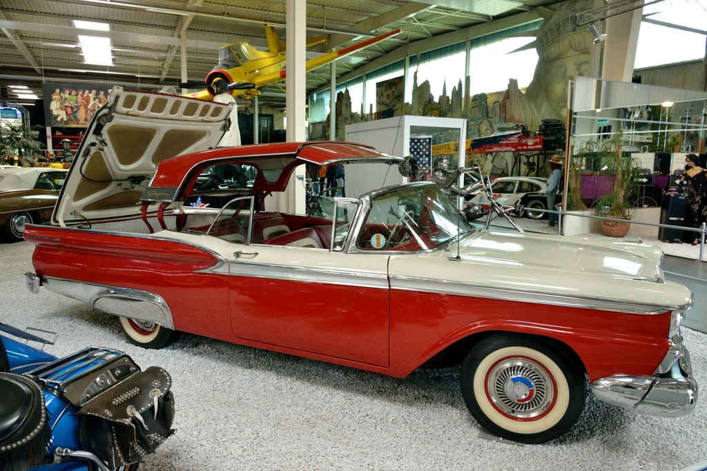 FordSkyliner_0796.jpg