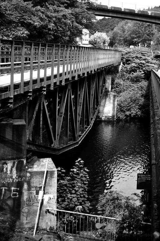 15108307446_4aa55ed6d0_c.jpg