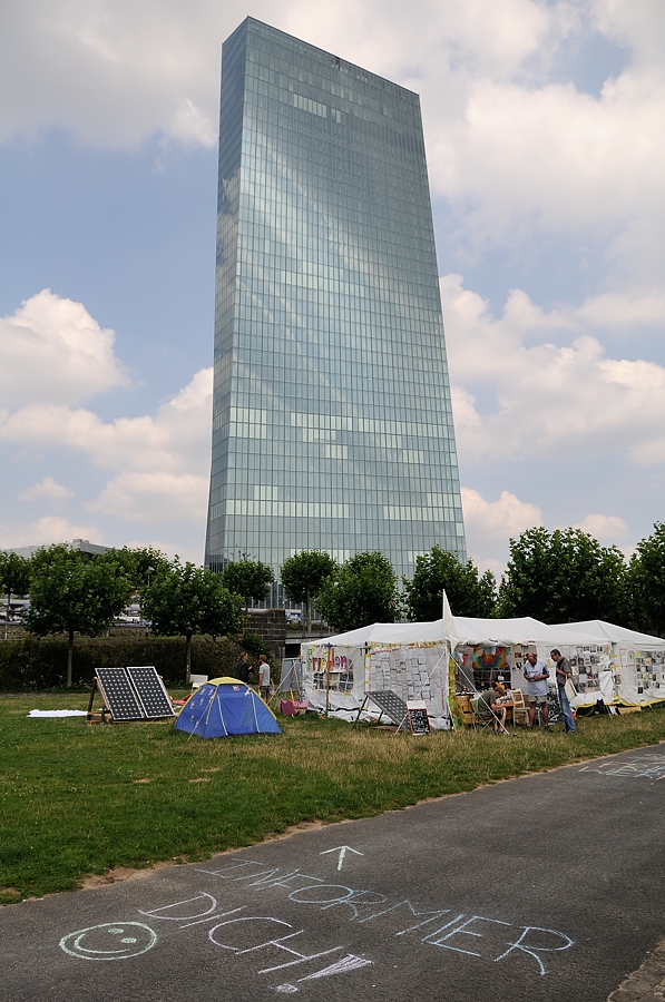 frankfurt100.jpg