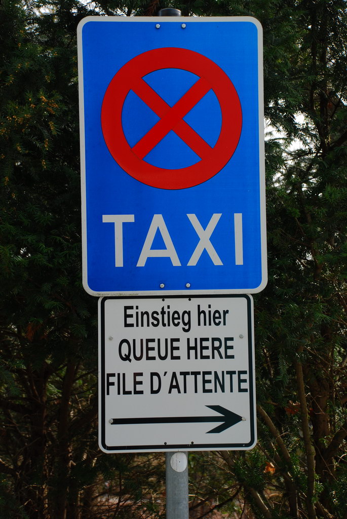 TAXI.JPG