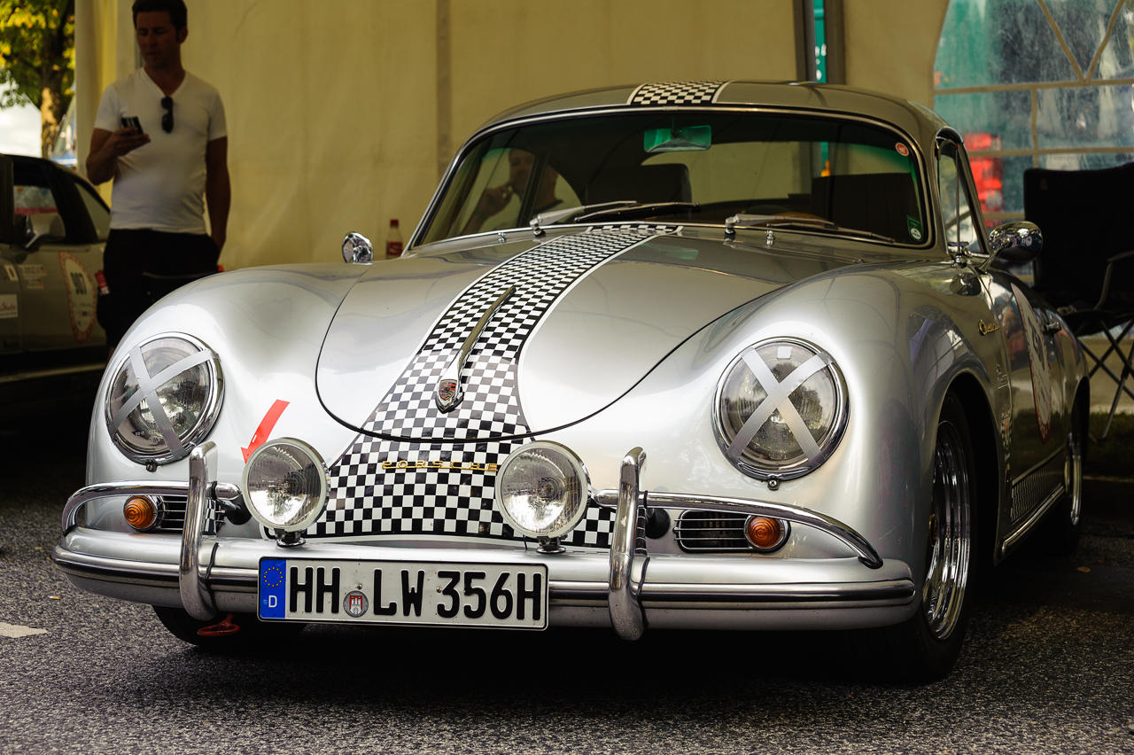 19346947xb.jpg