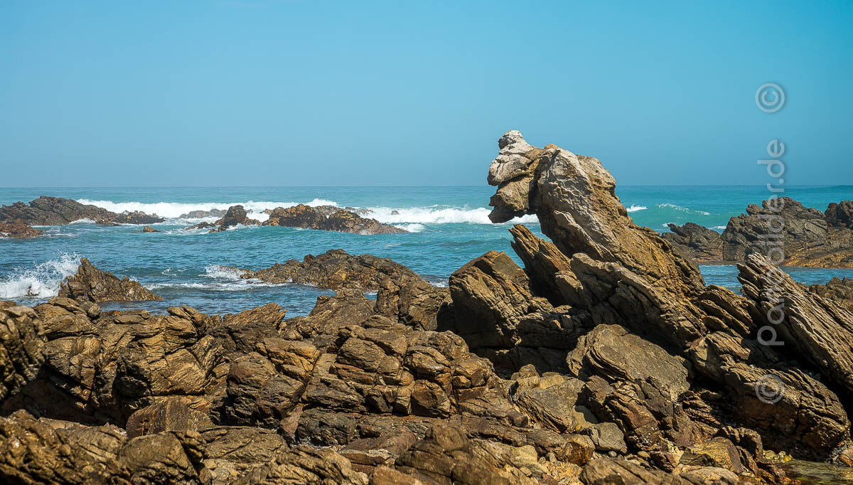 southern-tip-of-africa-coast-stones-D85_6762.jpg